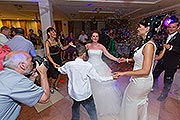 Ako sa naučiť správne použiť blesk pri fotografovaní svadieb?